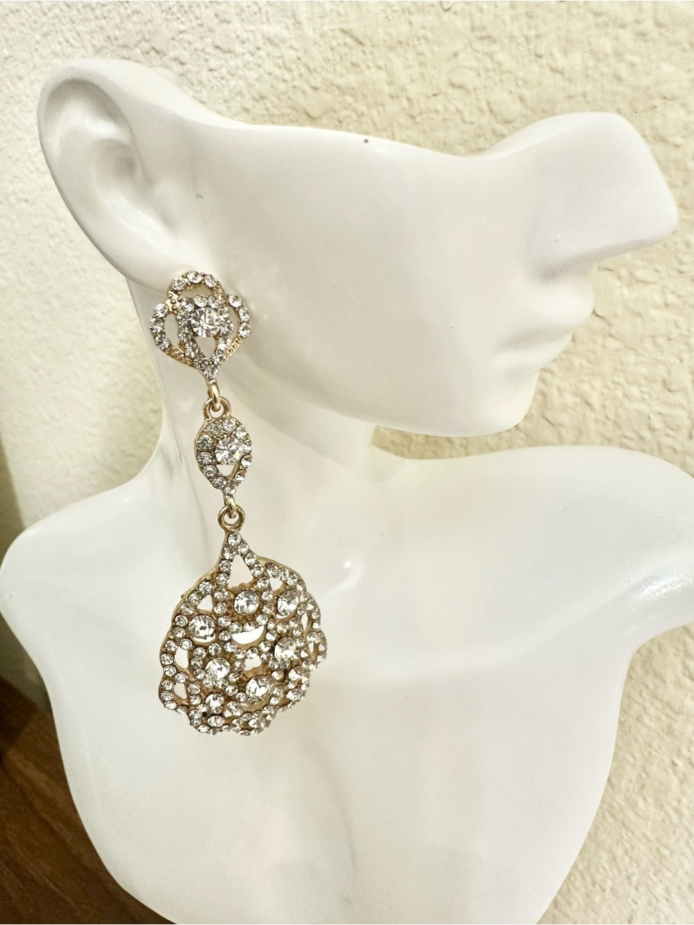 Elegant Gold-Tone Sparkling Crystal Drop Earrings
